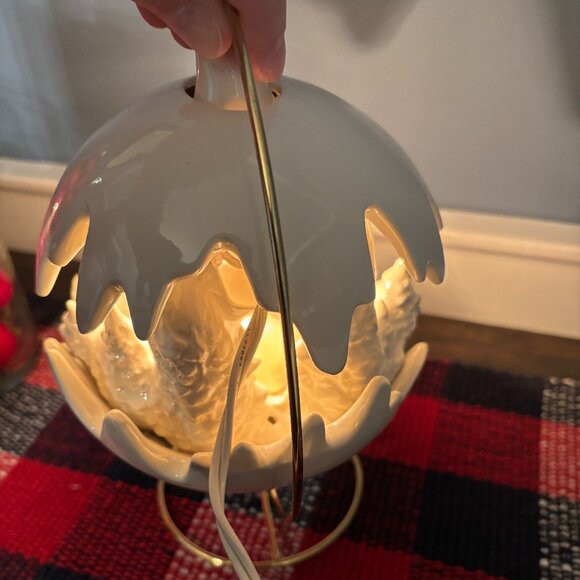 White Ceramic Lighted Nativity Hanging Ornament Ball ~ Baby Jesus ~ Christmas - Picture 5 of 6